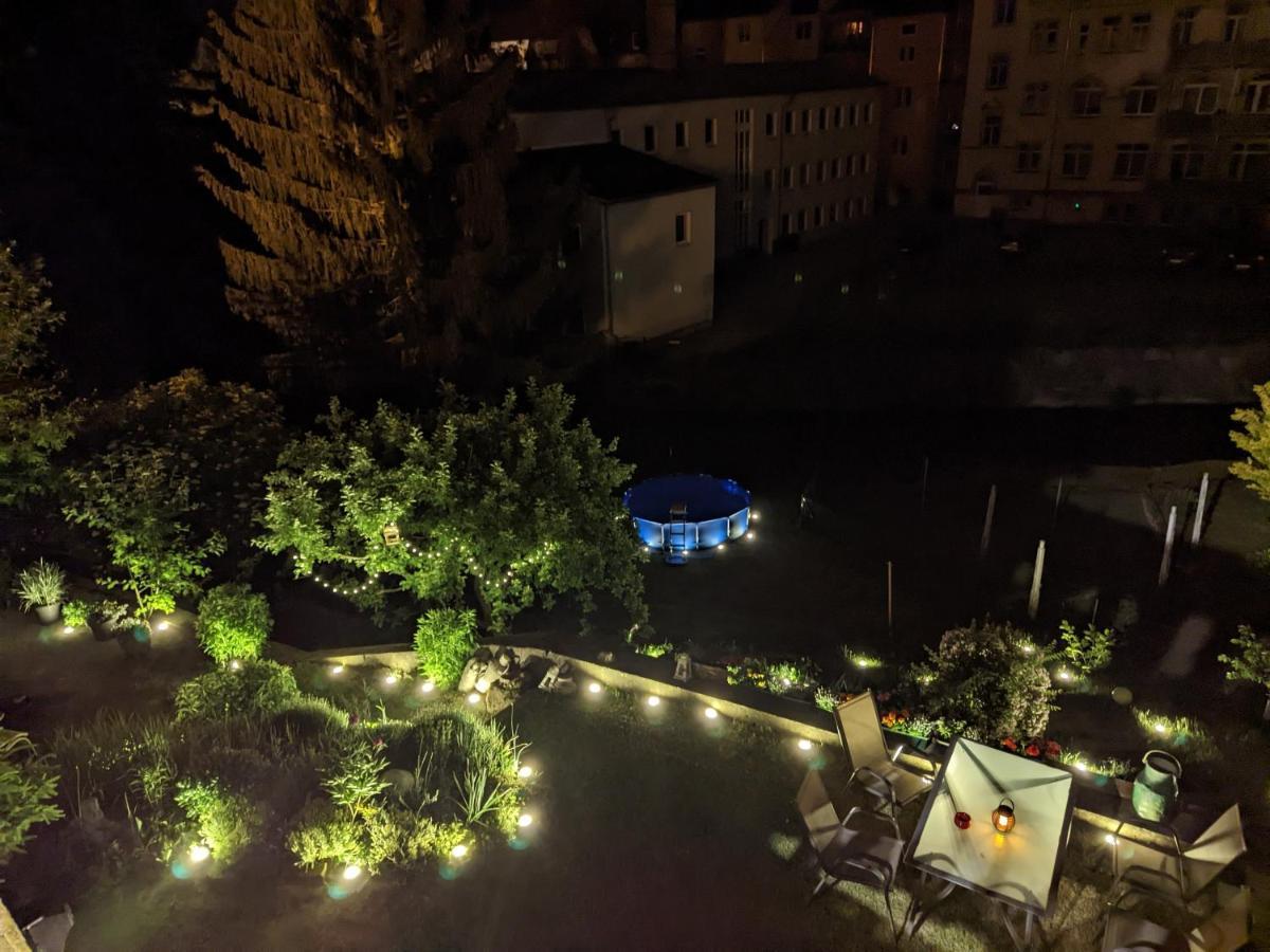 Апартаменты Urlaubstraum Mit Pool, Terrasse & Fluss Im Garten - Ut Зебниц Экстерьер фото